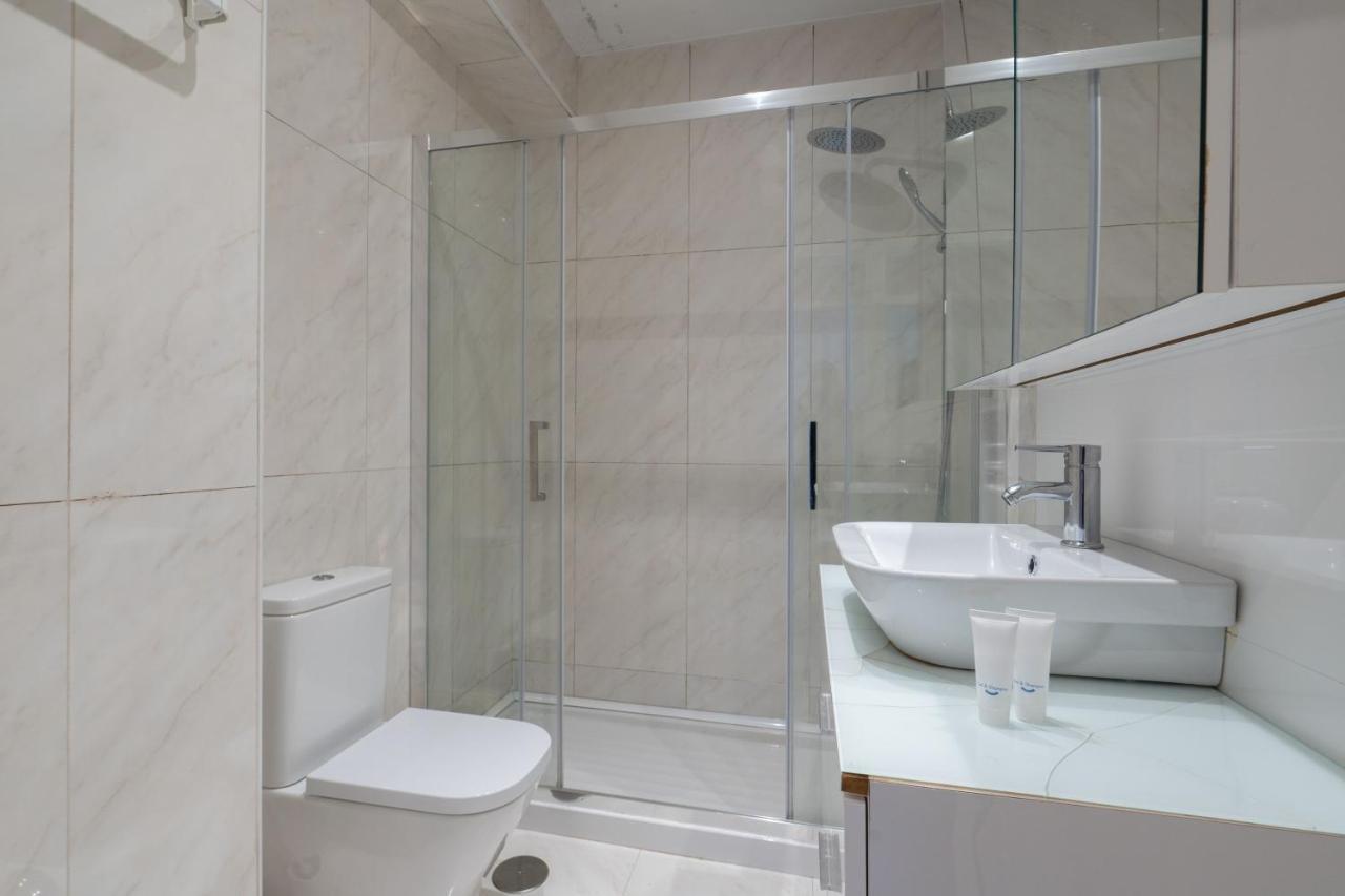 Carolina Roomy & Modern Apartment Porto Dış mekan fotoğraf