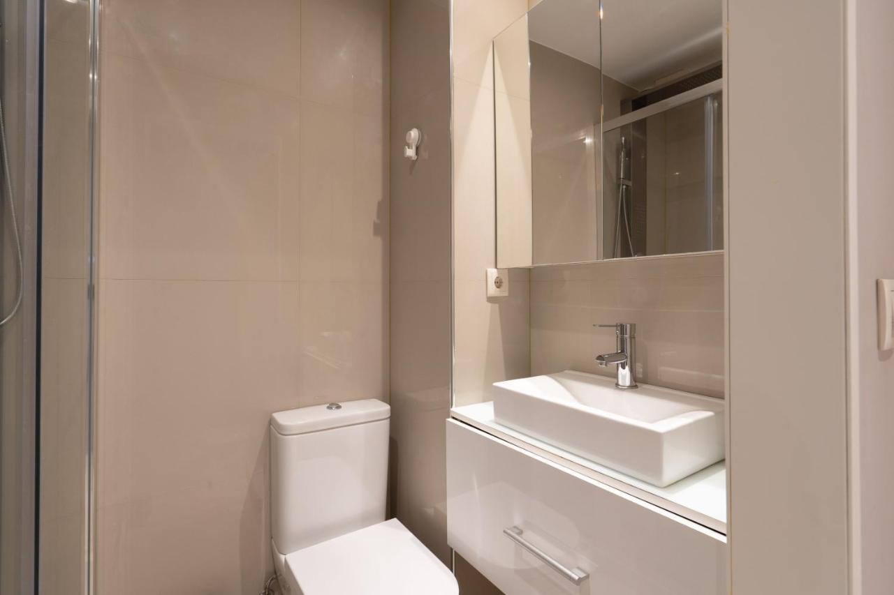 Carolina Roomy & Modern Apartment Porto Dış mekan fotoğraf